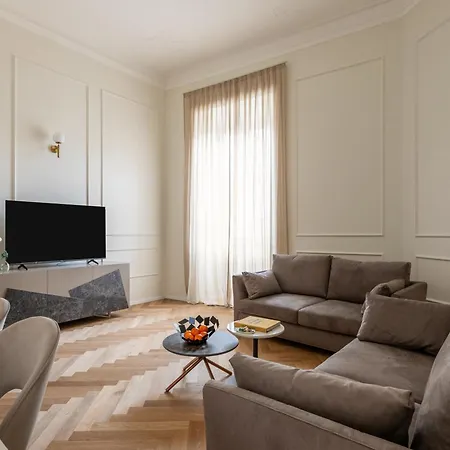 Sjr Luxury Apartment Trevi Fountain Rome Exterior photo