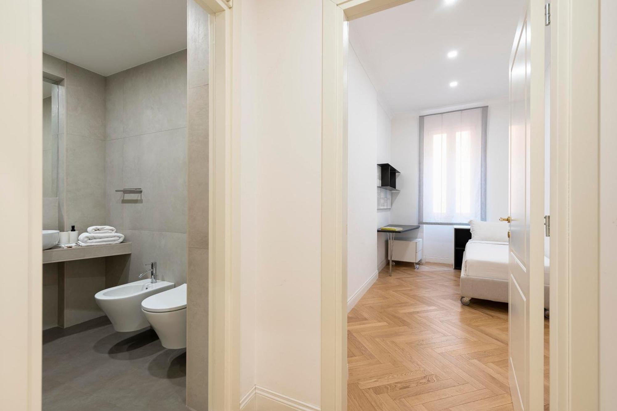Sjr Luxury Trevi Fountain Apartment *