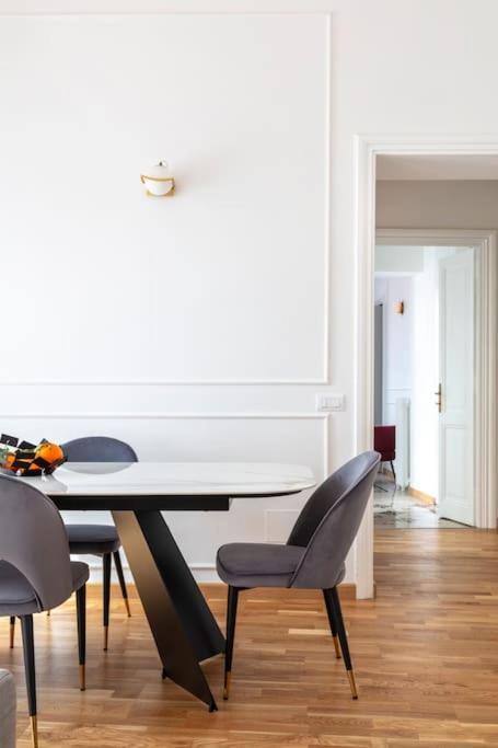 Apartment Sjr Luxury Trevi Fountain Rom